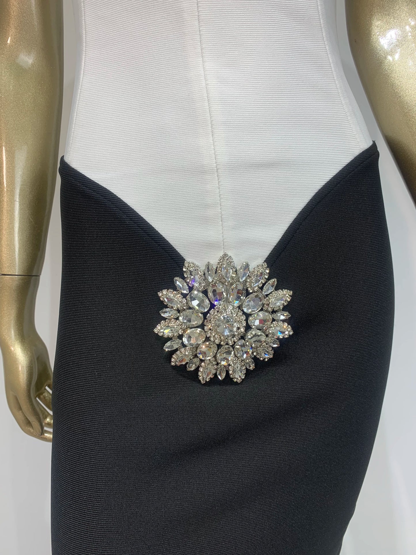 Abito da Sera con Cristalli – Maxi & Senza Spalline