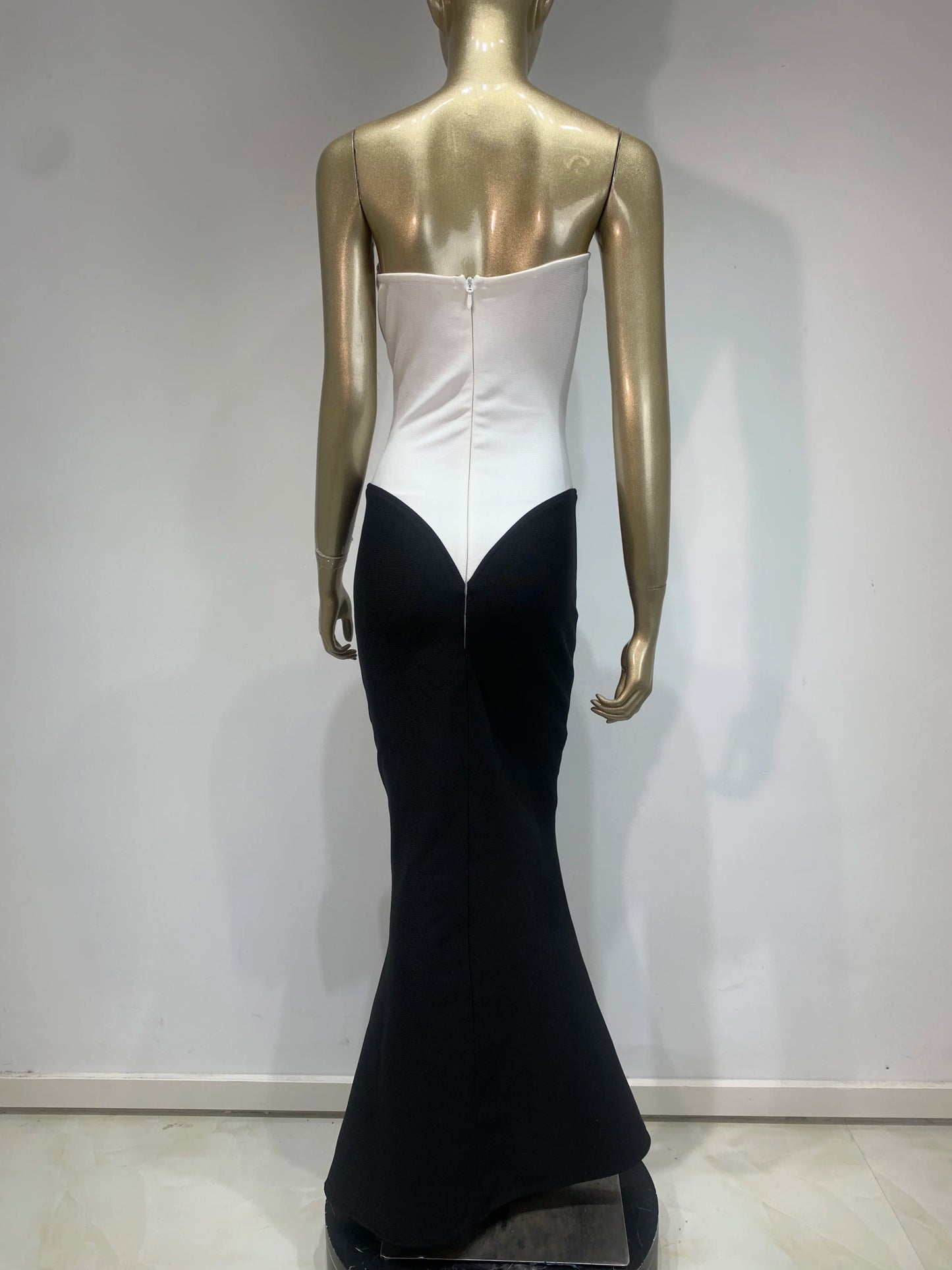 Abito da Sera con Cristalli – Maxi & Senza Spalline
